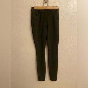 Lululemon Athletica dress pants skinny